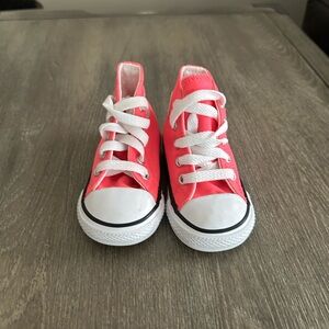 Toddler converse size 4